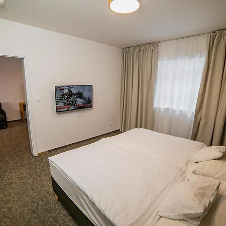 Hotell Horsky Brezovica
